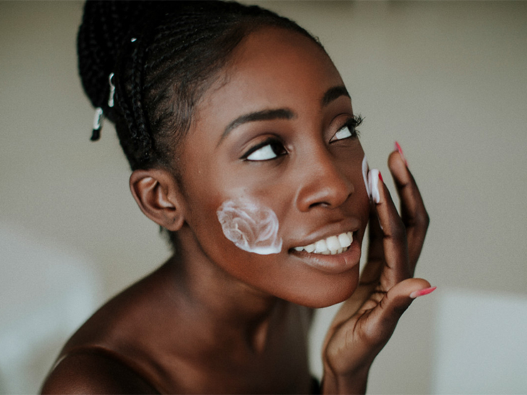 Cuidar da pele gastando pouco: os produtos que você precisa conhecer!